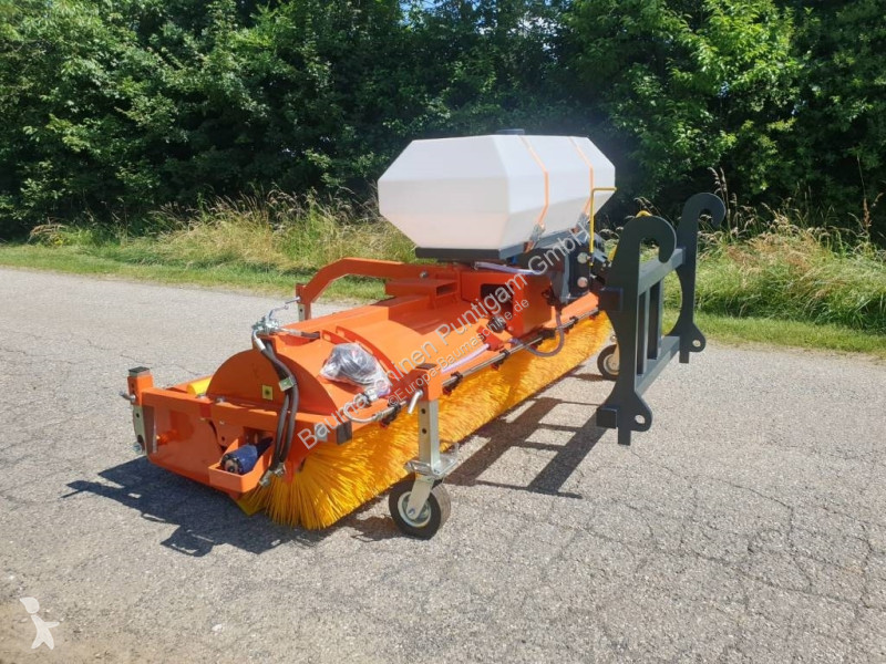 Stavebný stroj  KEH Kehrmaschine 2,4 m mit JCB...