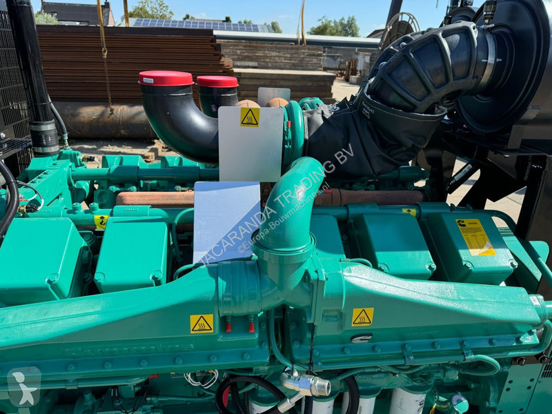 Material de obra Cummins C1100 1100 KVA...