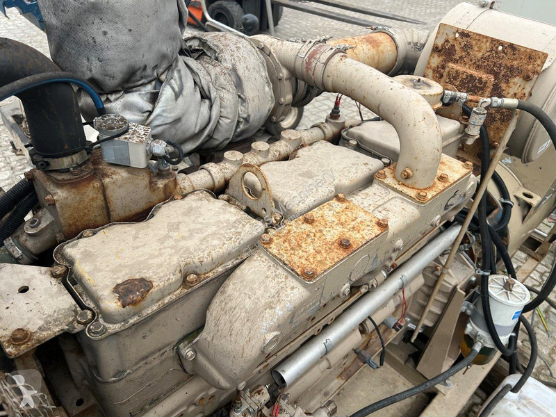 آلة لمواقع البناء Cummins NT 855 G4 / M7B 315...