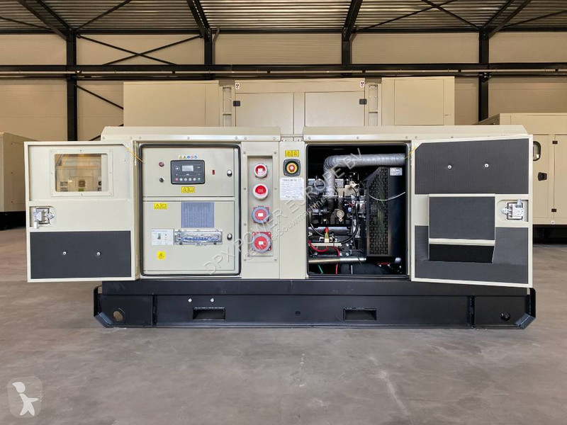 Material de obra Perkins 1104C-44TAG2 - 110 kVA...