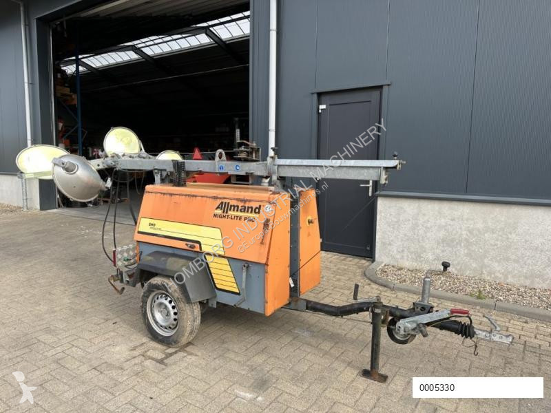 Material de obra Kubota D905 Allmand Mobiele...