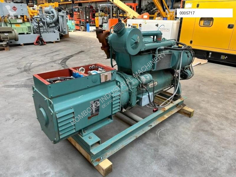 Vägbyggmaterial MAN 6DAT 80 kVA generatorset ex...