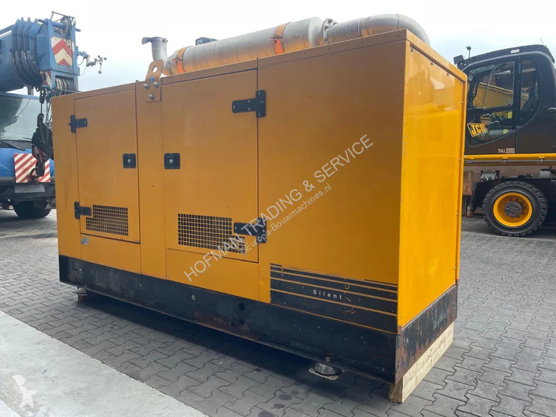 آلة لمواقع البناء Volvo Penta SDMO 150KVA