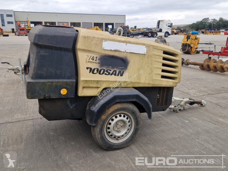 Matériel de chantier Doosan 741+