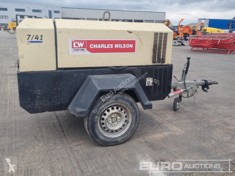 Materiaal voor de bouw Doosan 741