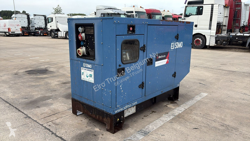 آلة لمواقع البناء SDMO J66K (JOHN DEERE ENGINE...