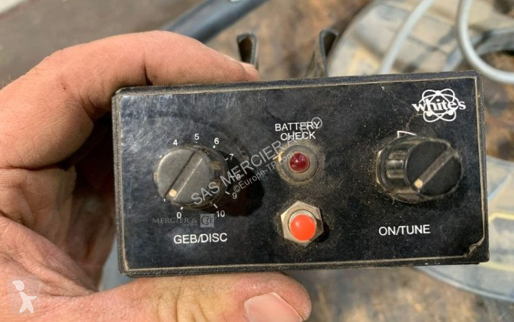 Utilaje de santier  detecteur de metaux sur...