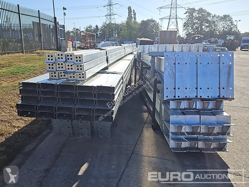 Materiaal voor de bouw  100X30X15