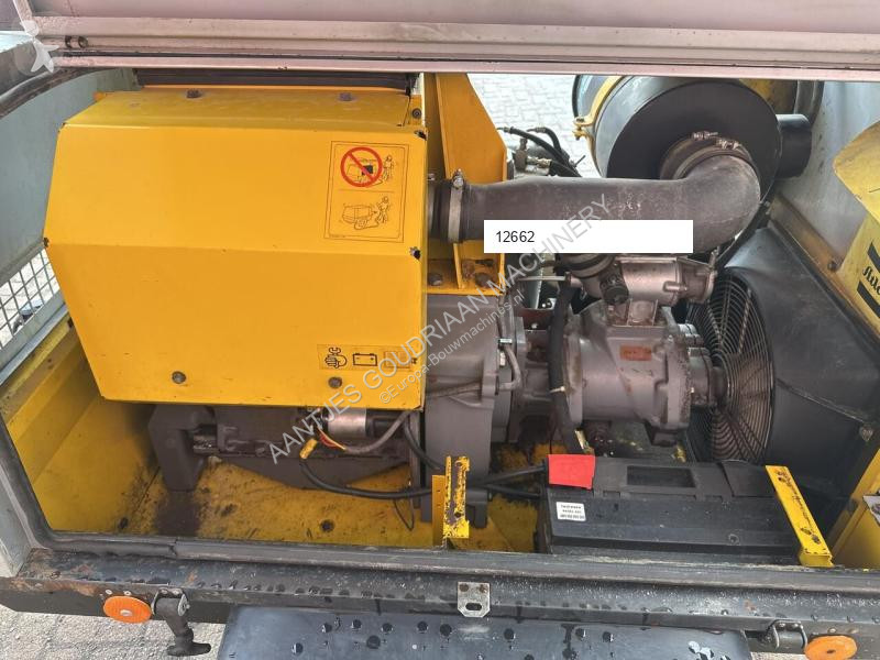 آلة لمواقع البناء  Lucht compressor - Gebruikt