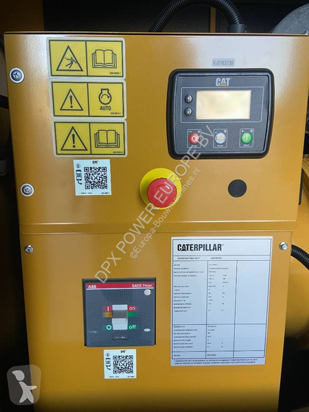 Stavebný stroj Caterpillar DE220GC - 220 kVA...