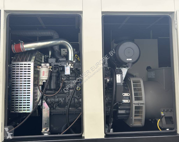 Stavebný stroj Iveco NEF67TM7 - 220 kVA...