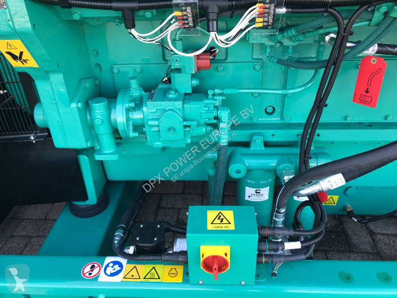 Stavebný stroj Cummins C1875D5 - 1875 kVA...