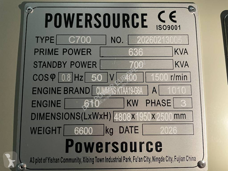 Stavebný stroj Cummins KTAA19-G6A - 700 kVA...
