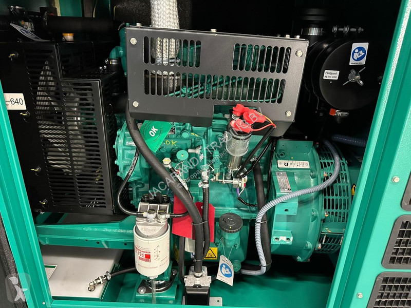 آلة لمواقع البناء Cummins C22D5Q(S) GENERATOR...