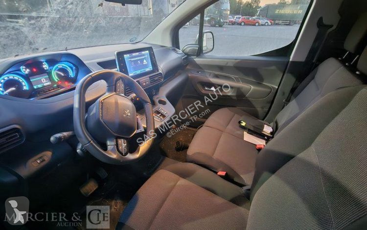 Véhicule utilitaire Peugeot