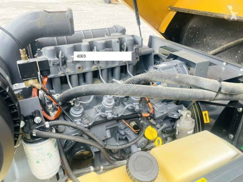 Vägbyggmaterial Atlas XAS 67 DDG