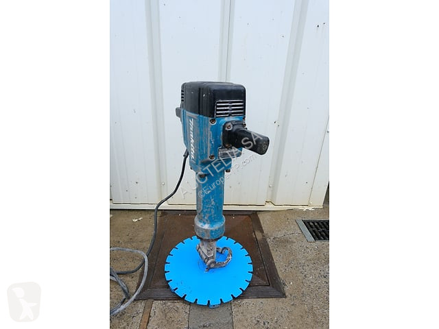 آلة لمواقع البناء Makita HM1810