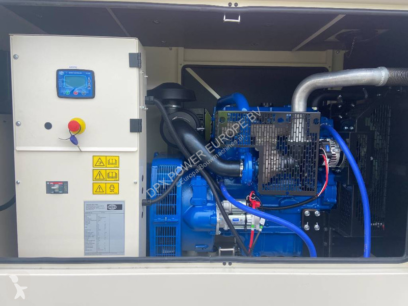 Material de obra FG Wilson P88-3 - 88 kVA...
