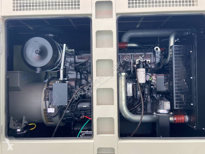 Entreprenørmaskiner Iveco CR13TE2A - 385 kVA...