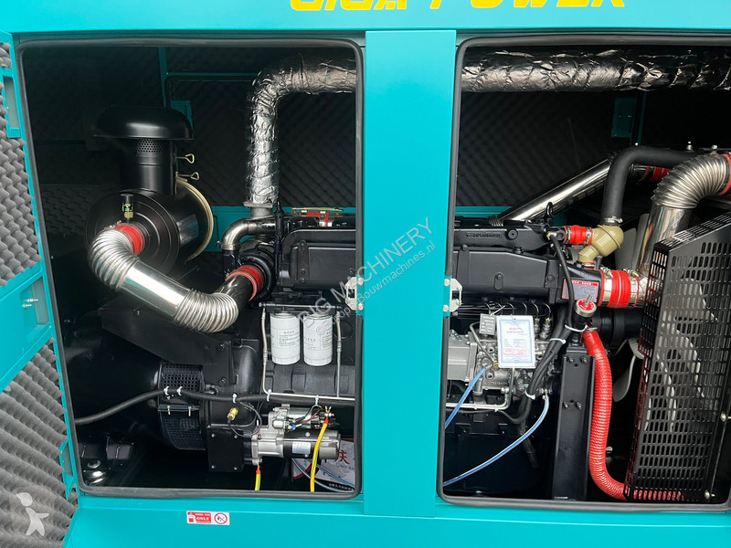 Entreprenørmaskiner  Giga power 250 kVa silent...