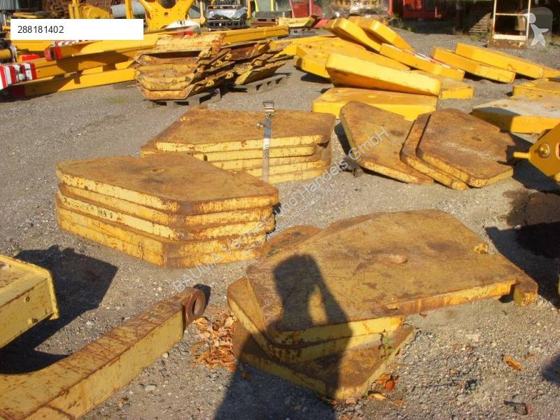 Entreprenørmaskiner Komatsu D 155 C 70 t...