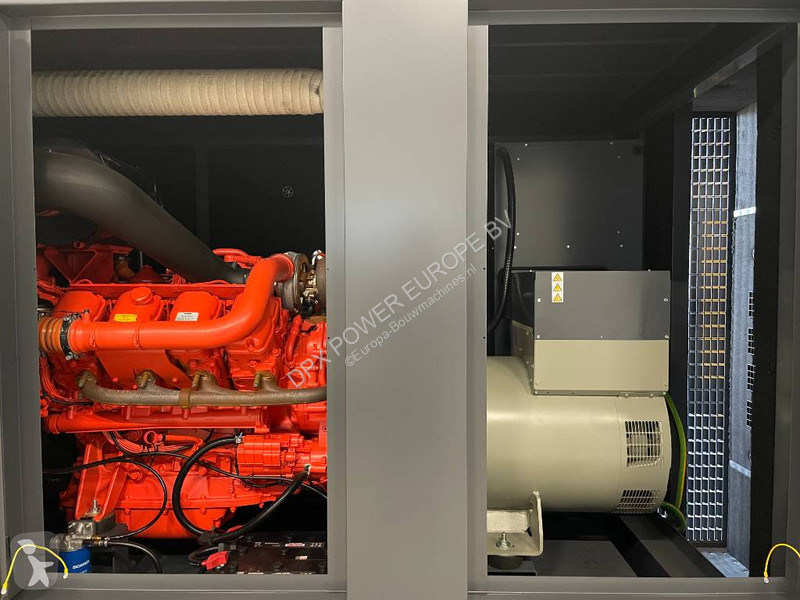Materiaal voor de bouw Scania DC16 - 660 kVA...