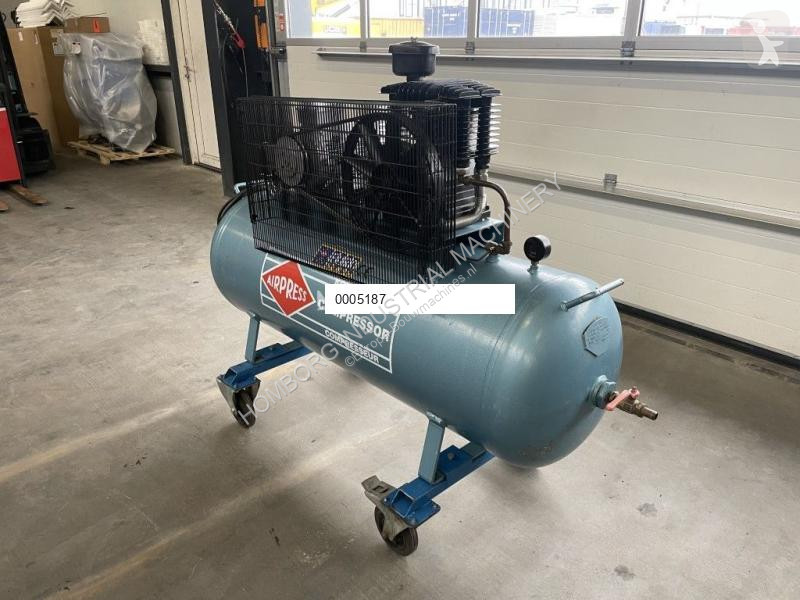 Entreprenørmaskiner Airpress K300/600...