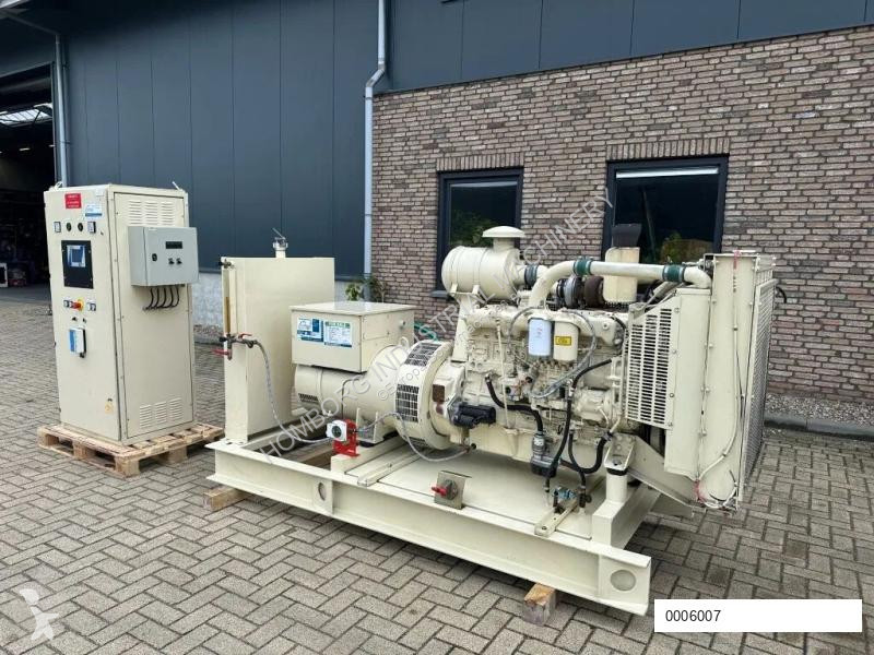 Materiaal voor de bouw Iveco 8361 SRI 25.06...