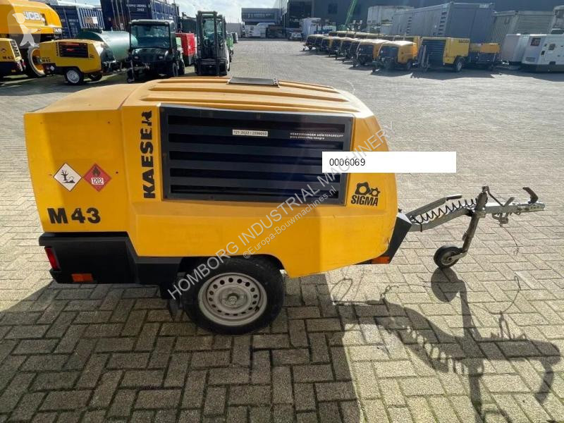 Material de obra Kaeser M43 Kubota 4,2 m3 / min...