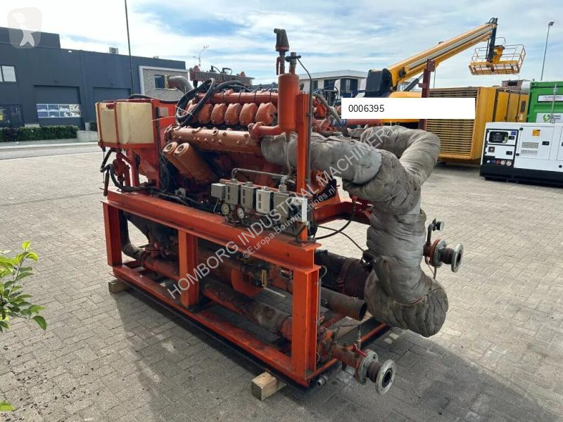Stavební vybavení MAN E2842E Stamford 295 kVA...