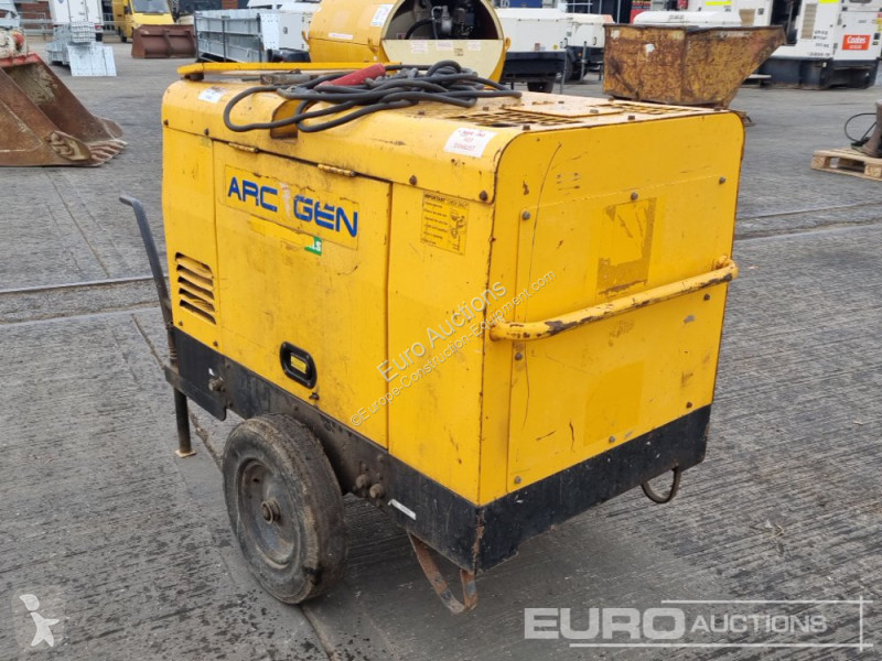 Material de obra  Weldmaker 300AVC