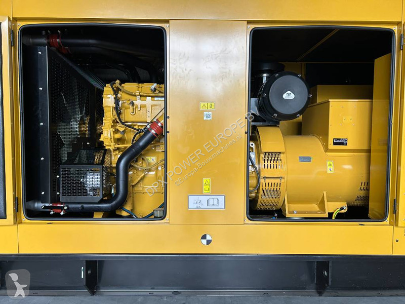Material de obra Caterpillar DE715E0 - 715 kVA...