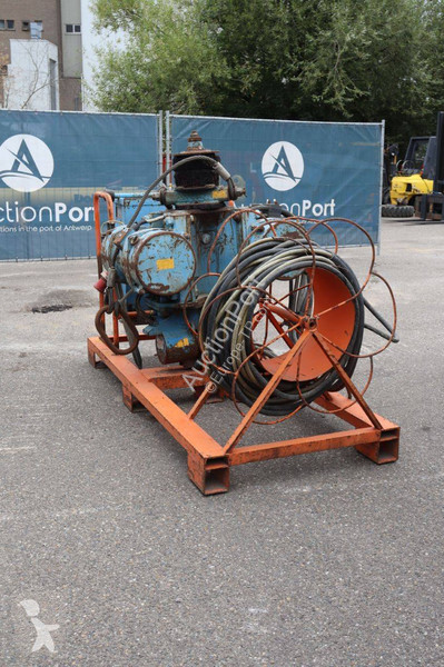 Materiaal voor de bouw  ELOTRAC 15