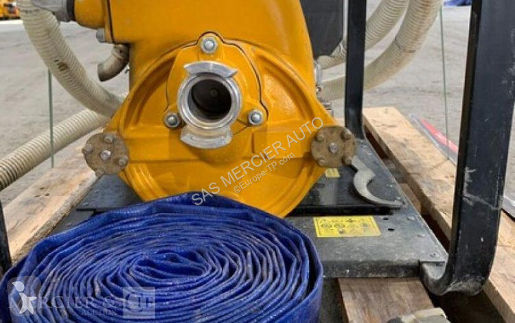 Materiaal voor de bouw  pompe de surface diesel