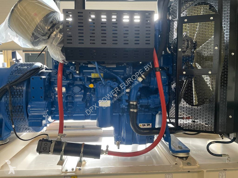Stavebný stroj FG Wilson P450-3 - 450 kVA Open...