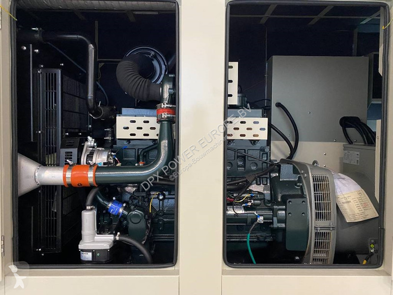 Stavebný stroj Hyundai P086TI - 220 kVA...