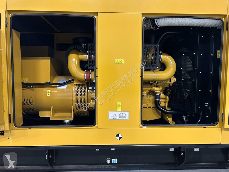 Stavebný stroj Caterpillar DE715E0 - 715kVA...
