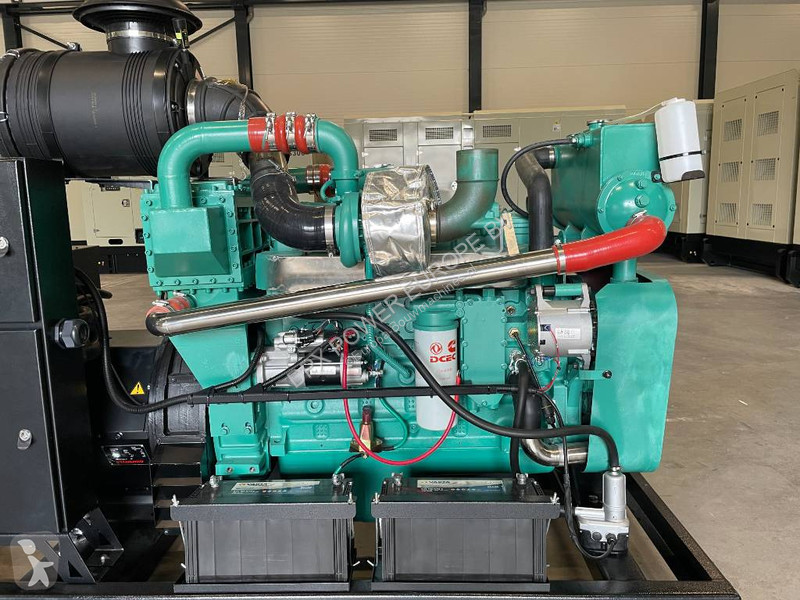 Stavebný stroj Cummins 6LTAA8.9-GM200 - 250 kVA...
