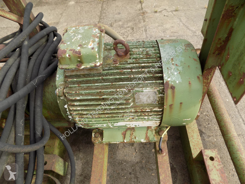 Stavebný stroj Atlas Copco 4 cillinder compressor