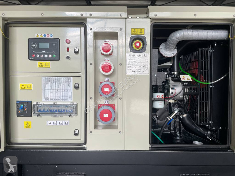 Stavebný stroj Cummins 4BTA3.9-G2 - 66 kVA...