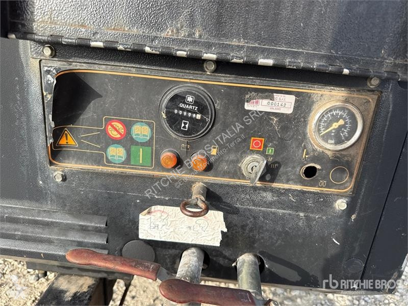 Будівельне обладнання Ingersoll rand P101WD Air...