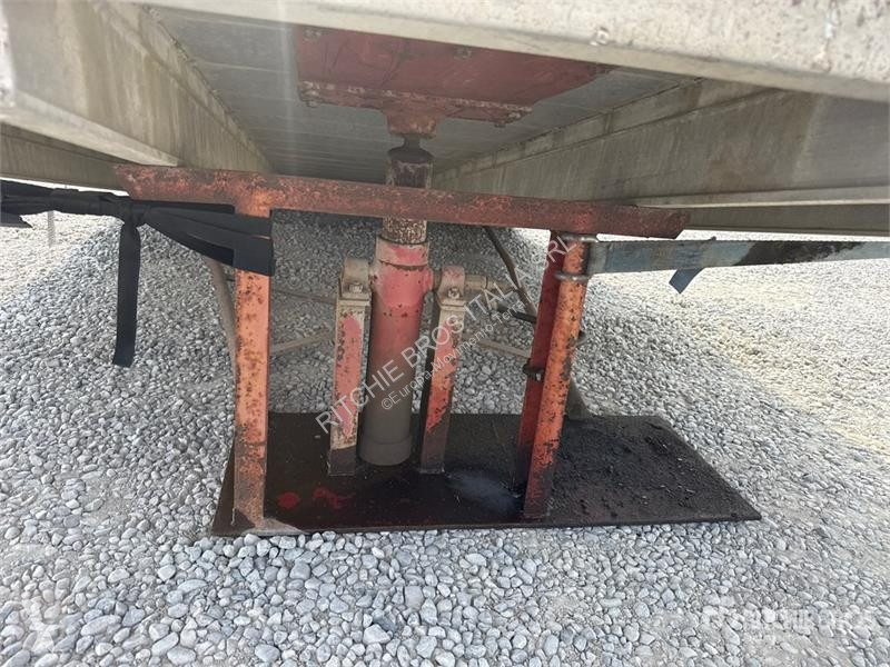 Будівельне обладнання CLM PL10000 Loading Ramp