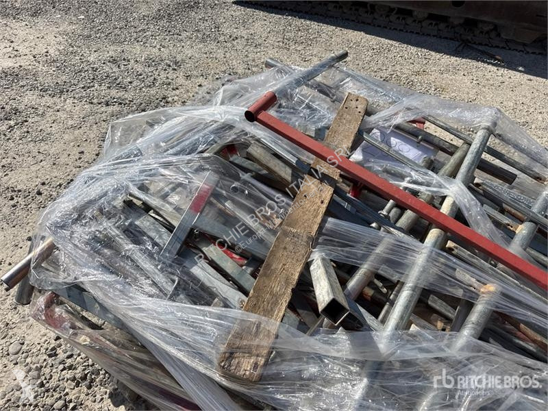 Svelt Dingo Scaffolding construction