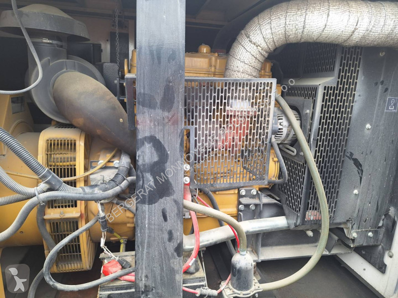 Material de obra Caterpillar DE110E3