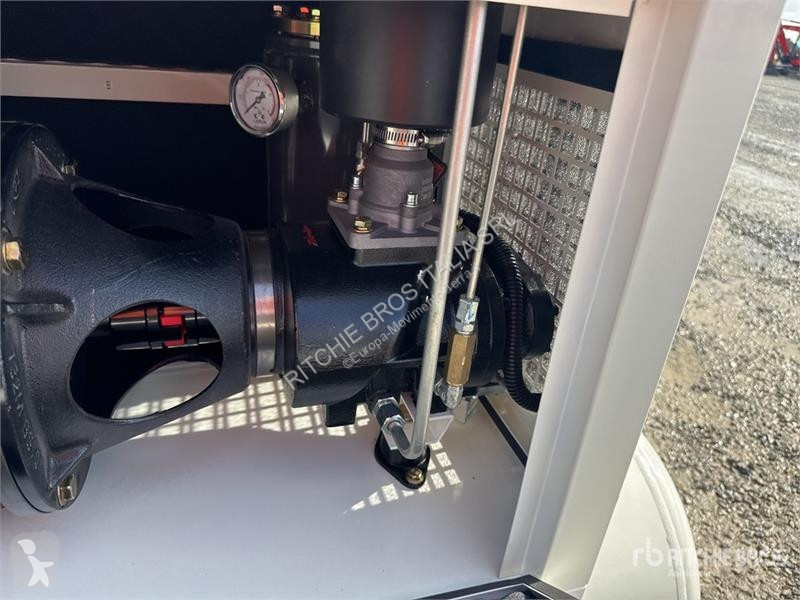 Material de obra  Zelfir 7.5 kW Air Compressor...