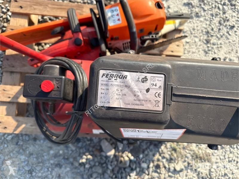 Vägbyggmaterial  Ferrua Panther Air Compressor
