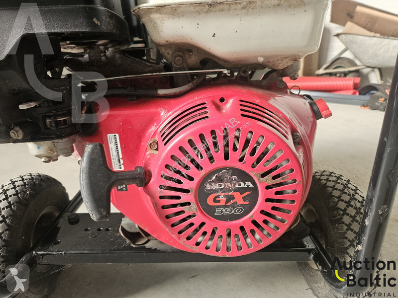 Sprzęt budowlany  WP220DCH
