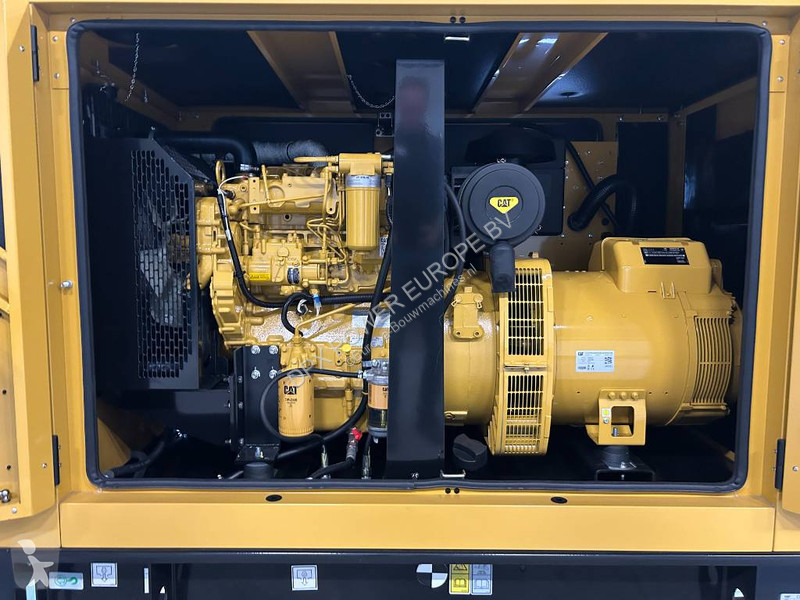 آلة لمواقع البناء Caterpillar DE88E0 - 88 kVA...