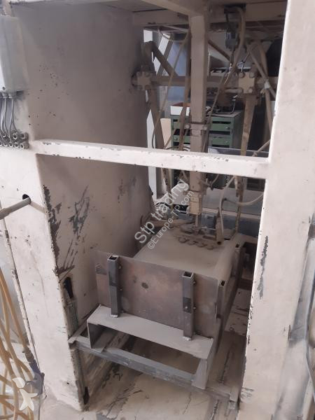 Vägbyggmaterial   ENSACHEUSE WEIGHER 400