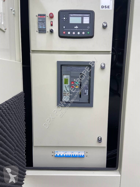 Matériel de chantier Doosan DP222LC - 825 kVA...